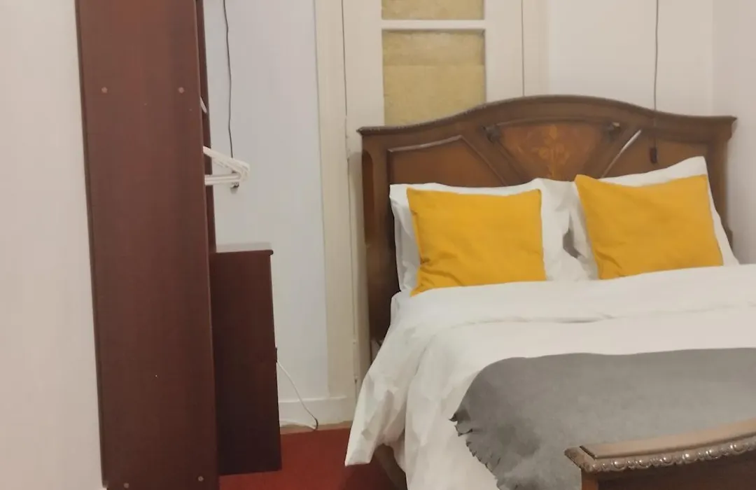 Quarto B-1